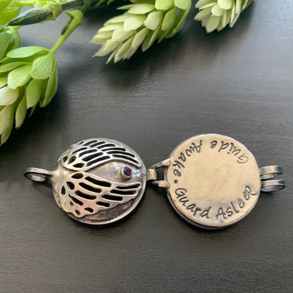 Sterling Amethyst Locket Diffuser - Picture 3 of 12